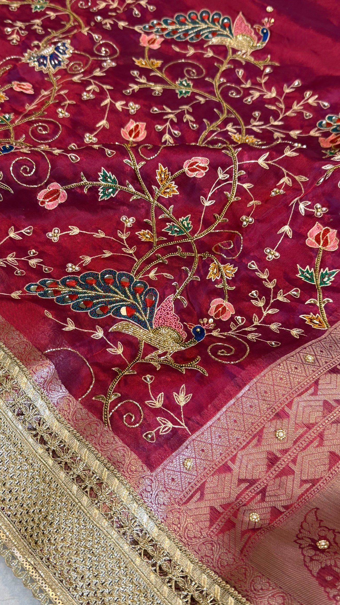 Hathi , ghoda aur palki wali saree - Husn tissue silk hand embroidered saree